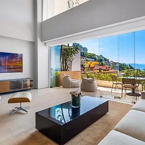 https://ph-10-soho-pv.hotelspuertovallarta.org