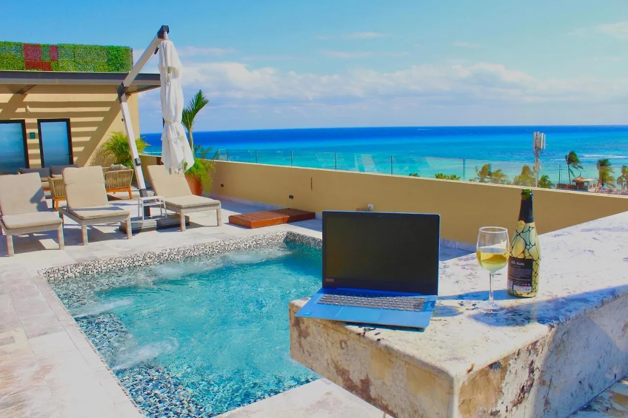 Singular Joy Vacation Rentals Playa del Carmen 3*,
