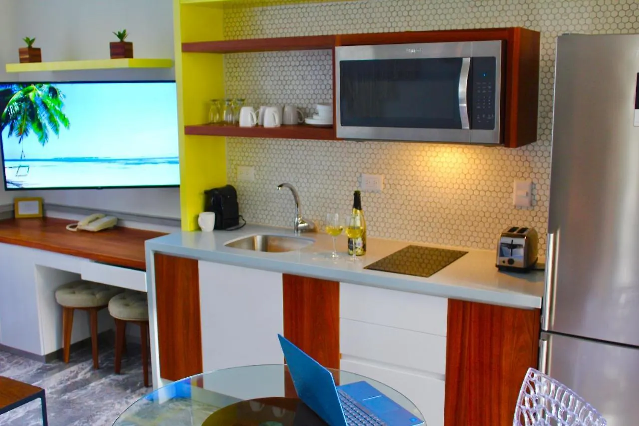 פלאייה דל כרמן Singular Joy Vacation Rentals פלאייה דל כרמן