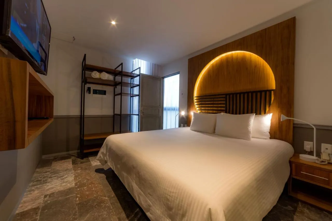 Singular Joy Vacation Rentals Playa del Carmen Otel